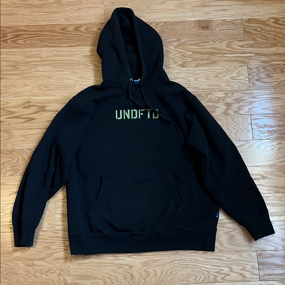 Undefeated Barrel Pullover Hoodie Size XL Mens Black Long Sleeve
